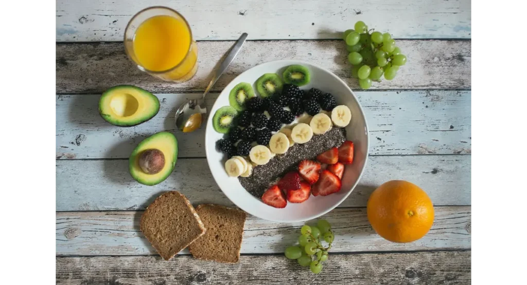 Healthy lifestyle habits including exercise, walking, nutritious food and outdoor activity